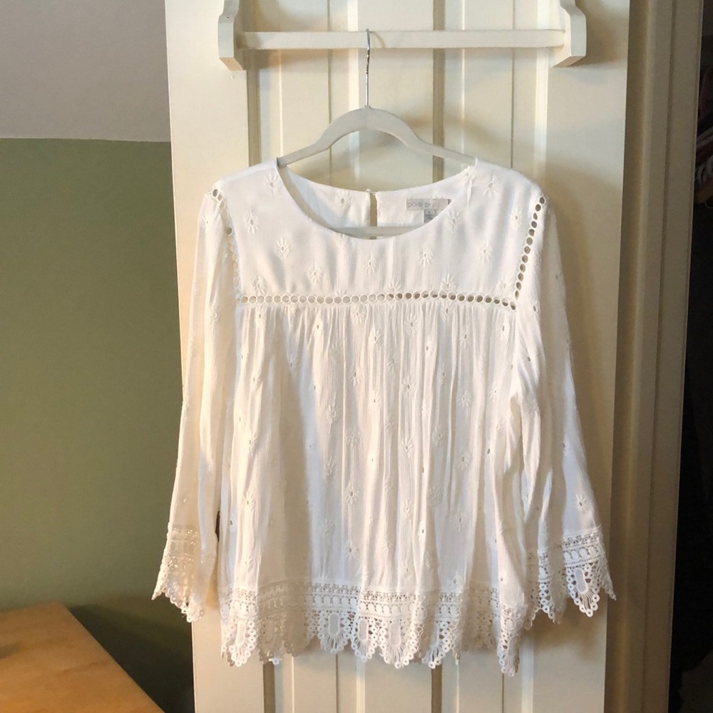 Size L Pale Sky top